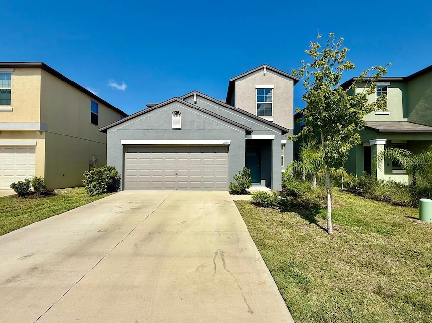 1036 Royal Empress Dr, Ruskin, FL 33570 - photo 1