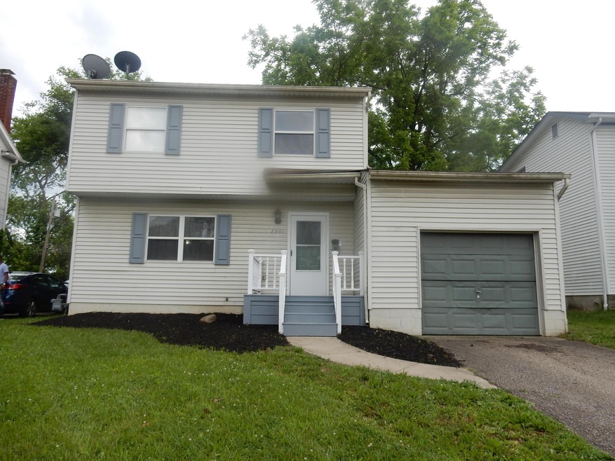 2261 Ferris Rd, Columbus, OH 43224 - photo 1