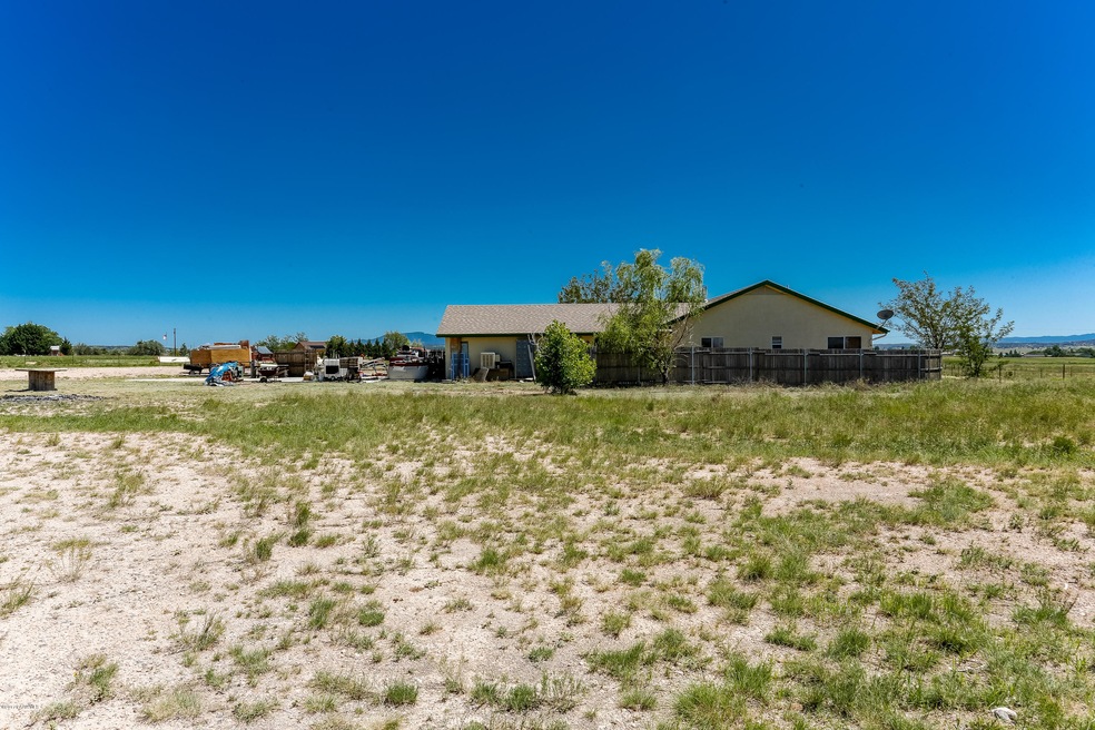 1900 W Big Sky Ranch Rd, Paulden, AZ 86334 - photo 1