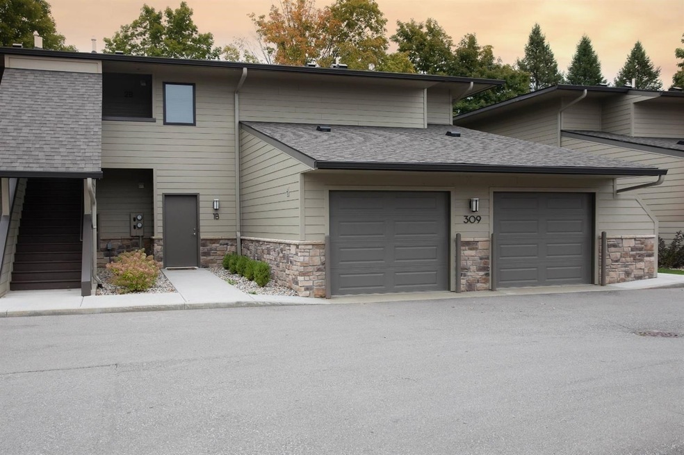 309 Legacy Ln unit 1B, Laporte, IN 46350 - photo 1