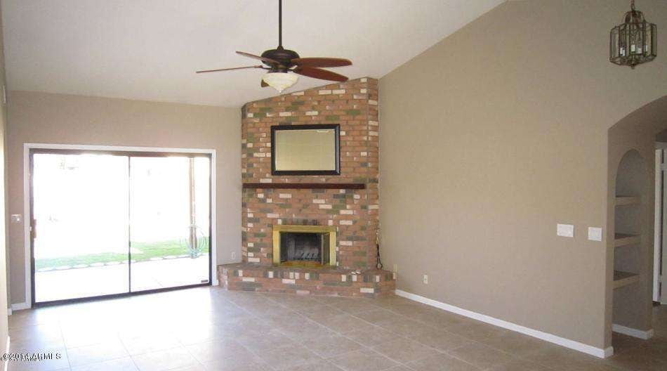 4068 W Post Rd, Chandler, AZ 85226 - photo 1