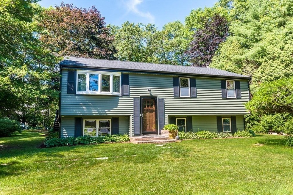 12 Old Main St, Carver, MA 02330 - photo 1