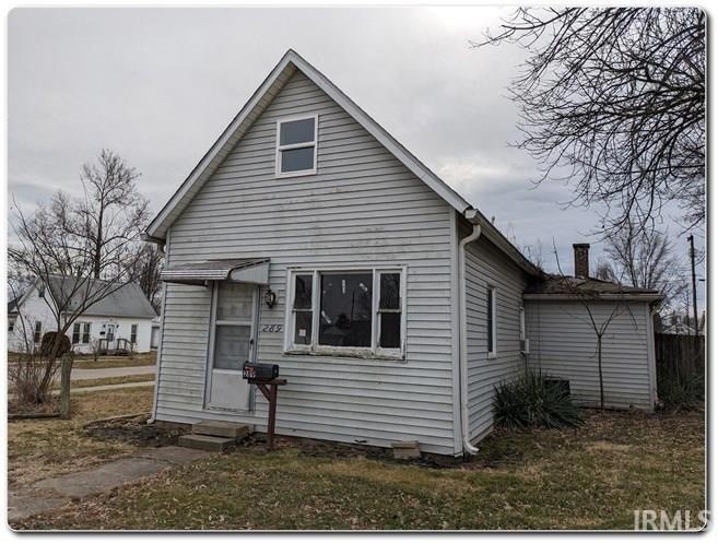 289 NE F St, Linton, IN 47441 - photo 1