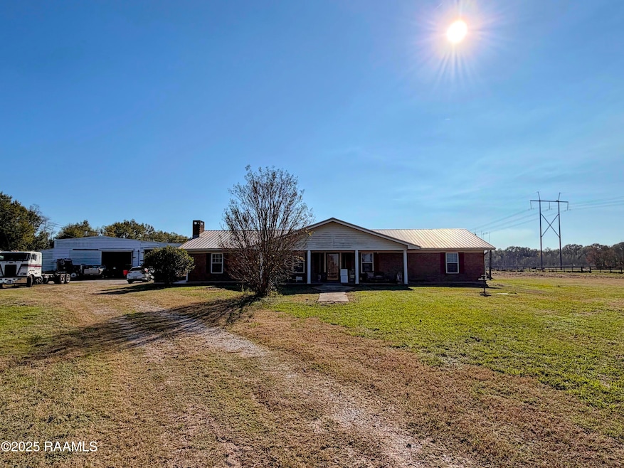 1221 Highway 104, Opelousas, LA 70570 - photo 1