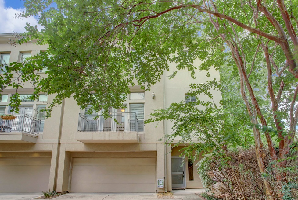 5109 Larkin Street.