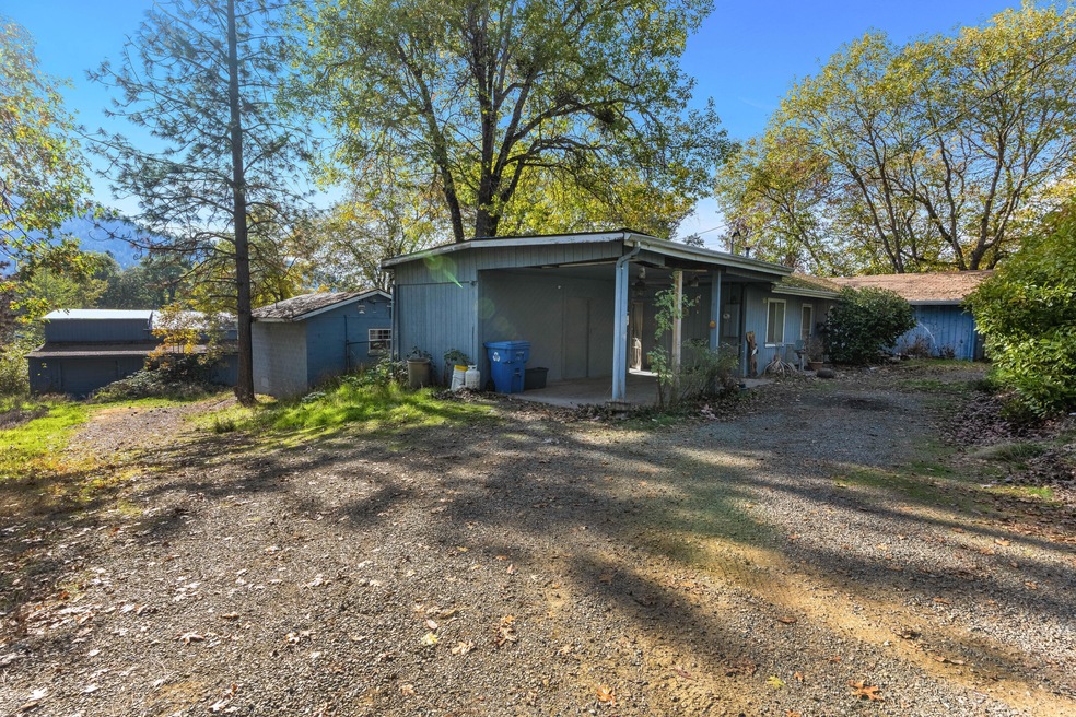 2407 Stringer Gap Rd. - Grants Pass, OR