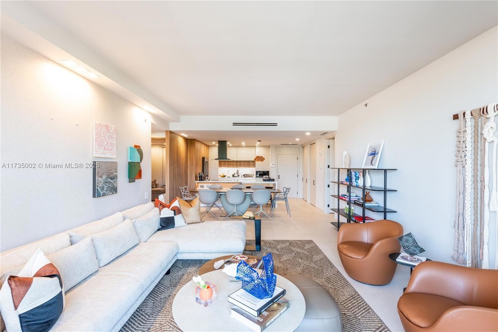 Oceansound unit 306, Key Biscayne, FL 33149 - photo 1