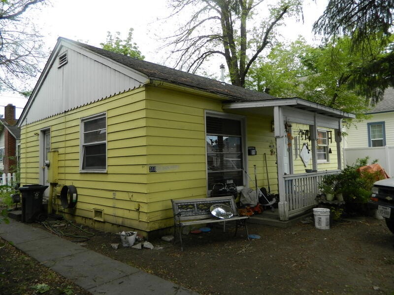 316 SW I st