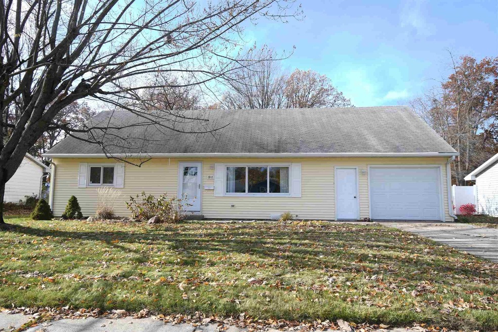 1917 Chochtimar Trail, Fort Wayne, IN 46808 - photo 1