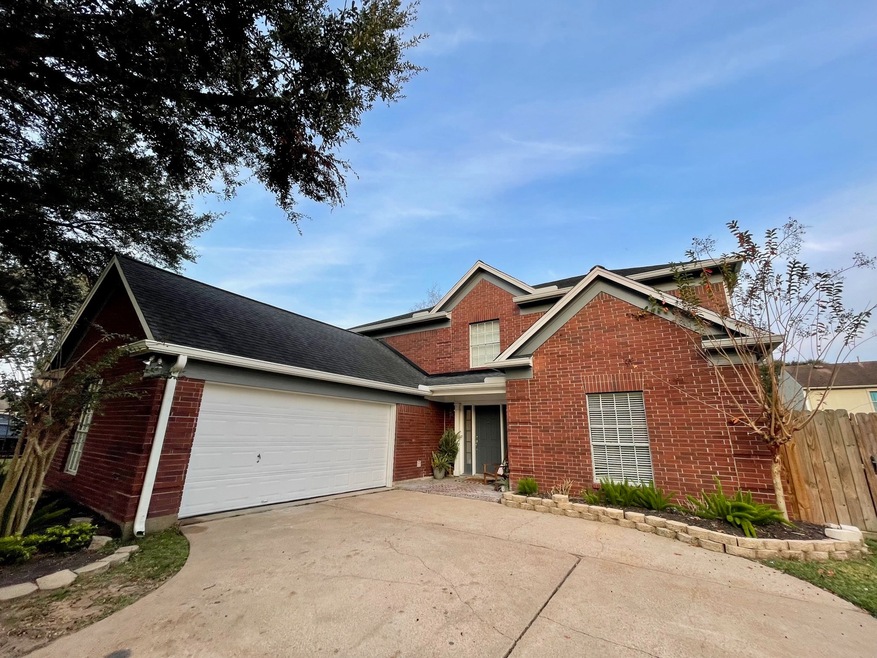 3907 Cedarwood Dr, Pearland, TX 77584 - photo 1