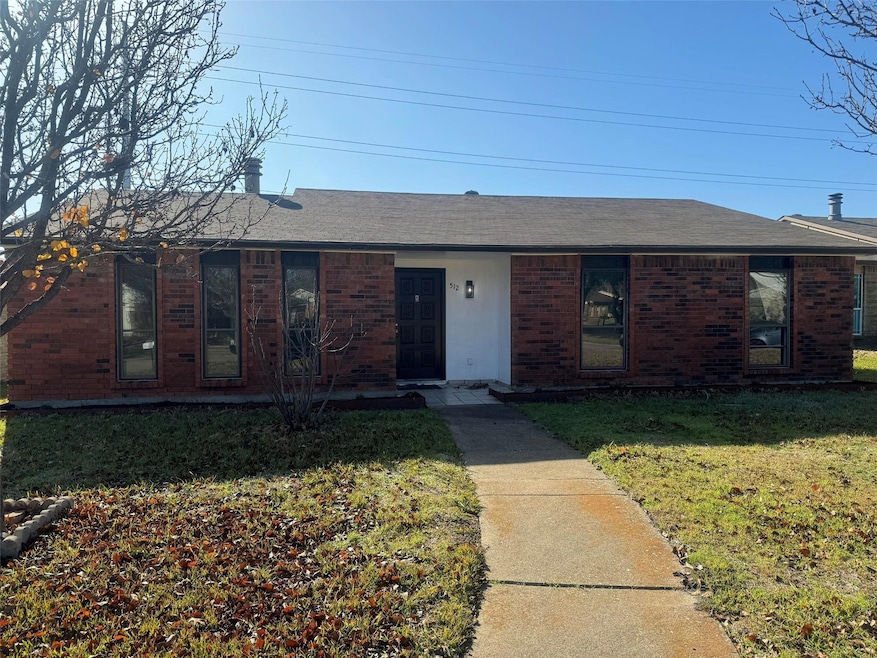 512 Via Altos, Mesquite, TX 75150 MLS 20577664