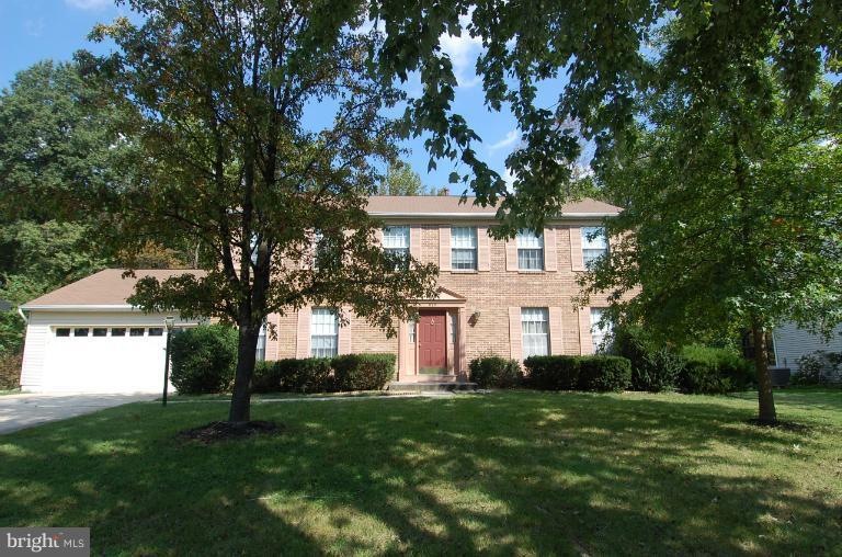 819 Cypress Point Cir, Bowie, MD 20721 - photo 1