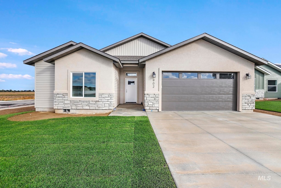 902 23rd Ave E, Jerome, ID 83338 - photo 1