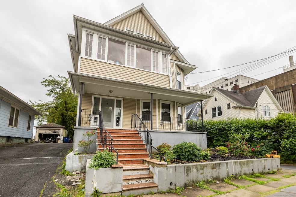 25 Hunting St unit 2, Bridgeport, CT 06606 - photo 1