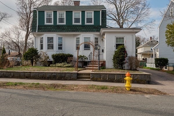 31 Pelican Rd, Quincy, MA 02169 - photo 1