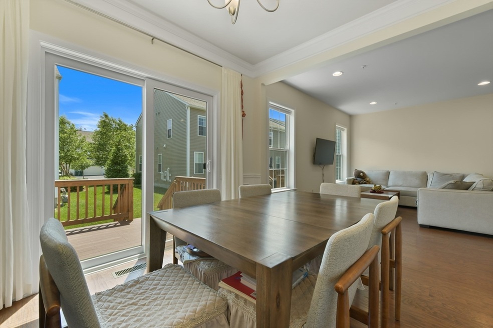 15 Chestnut Creek unit 15, Weymouth, MA 02190 - photo 1