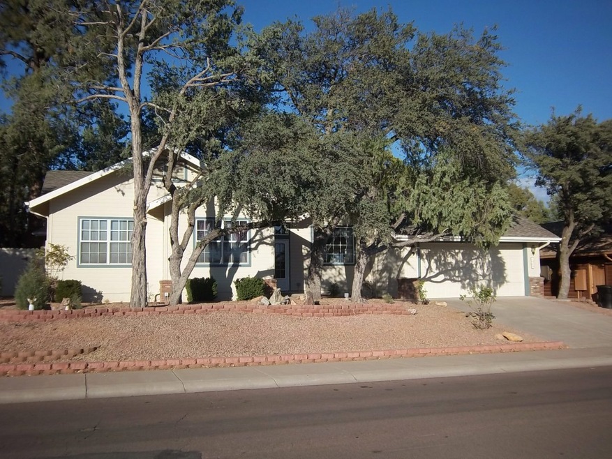 317 N Pioneer Trail