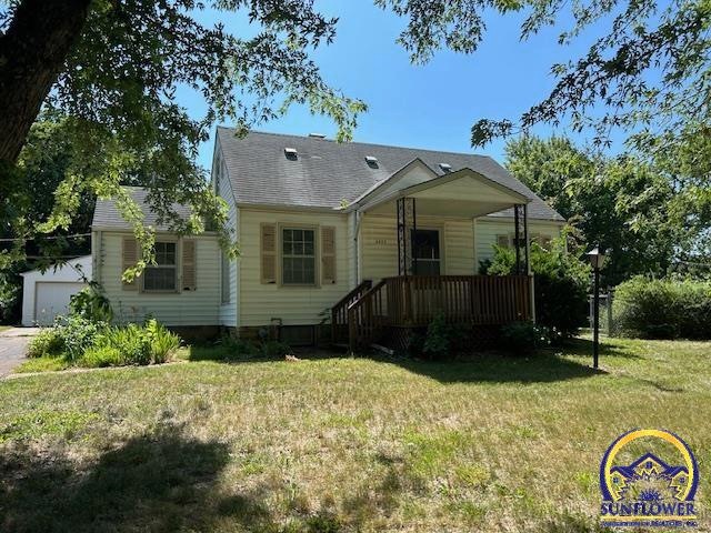 3022 SE Colorado Ave, Topeka, KS 66605 - photo 1
