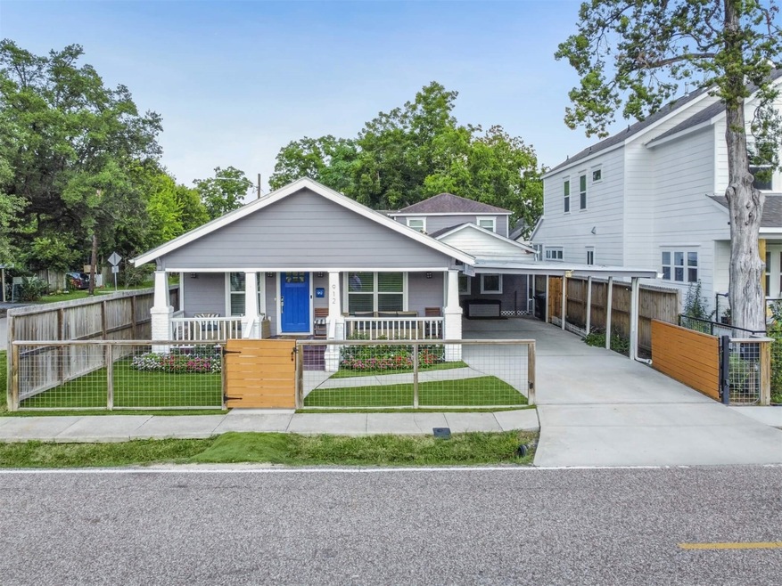 912 Northwood St, Houston, TX 77009 - photo 1