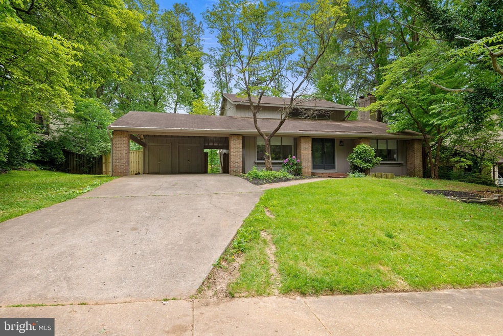 10517 Arrowood St, Fairfax, VA 22032 - photo 1