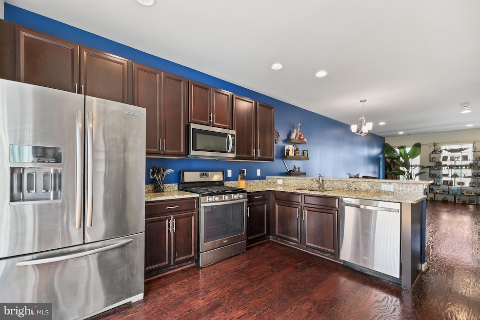 17146 Gibson Mill Rd, Dumfries, VA 22026 - photo 1