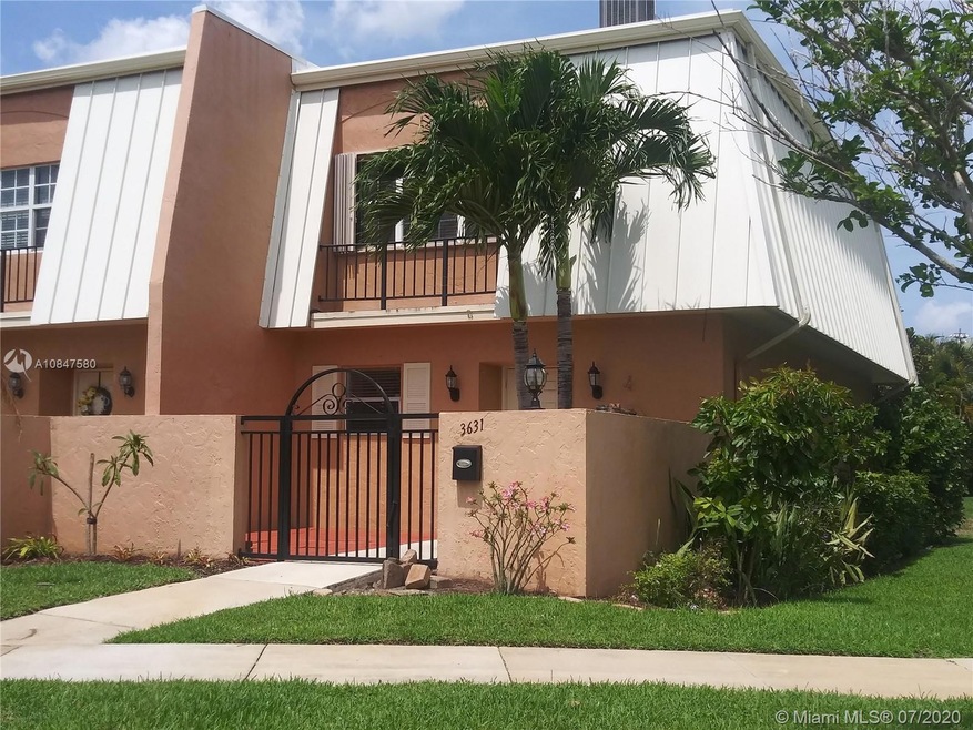Immaculate, updated corner unit on a quiet street with no through traffic.  Association cares for the exterior paint, landscape and roof maintenance.  Bamford Park and Pine Island Recreation Complex are just across the street next to Silver Ridge Elementary School.