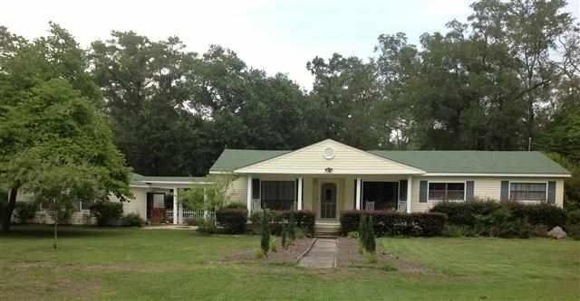 6 Nine Gables Ln, Crawfordville, FL 32327 - photo 1