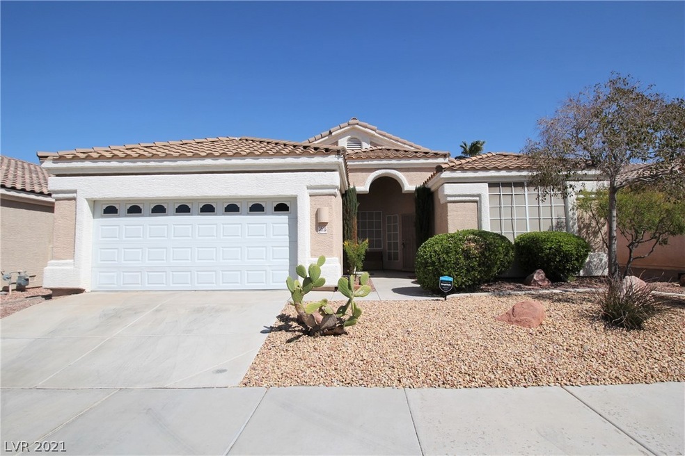 Great curb appeal!