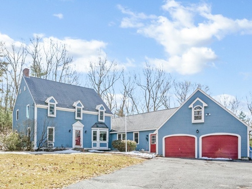 9 Hollis St, Uxbridge, MA 01569 - photo 1