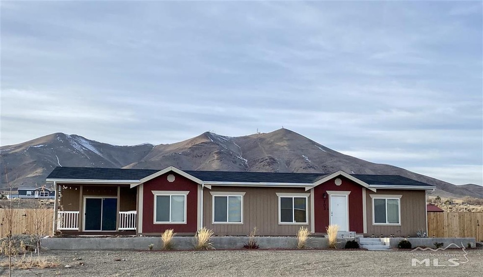 703 E National Ave, Winnemucca, NV 89445 - photo 1