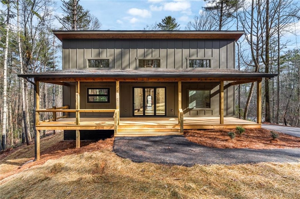 Sold $580,000