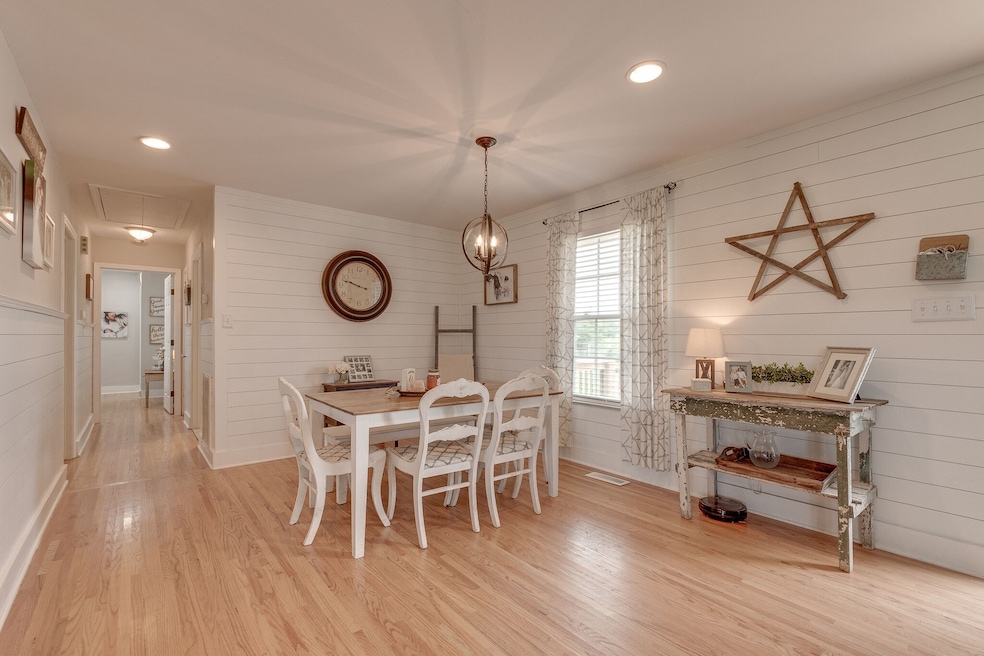 2470 Bluebird Rd, Lebanon, TN 37087 - photo 1