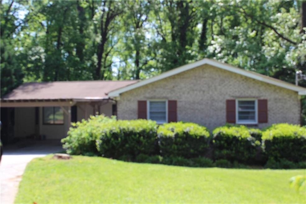 4381 Drayton Woods Ct, Tucker, GA 30084 - photo 1