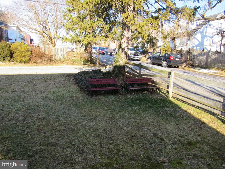 4912 Kenwood Ave, Baltimore, MD 21206 - photo 1