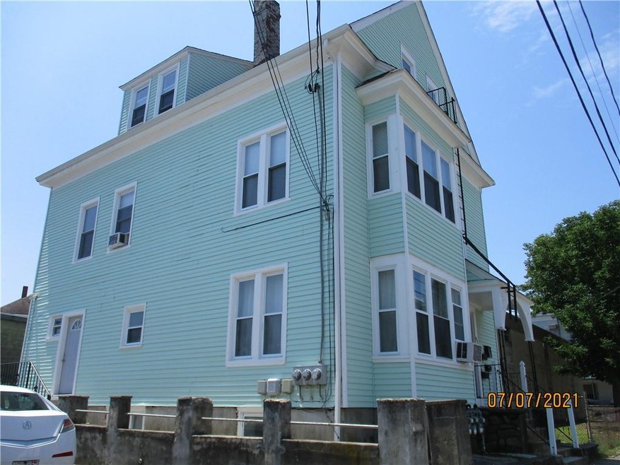 91 Gooding St, Pawtucket, RI 02860 - photo 1