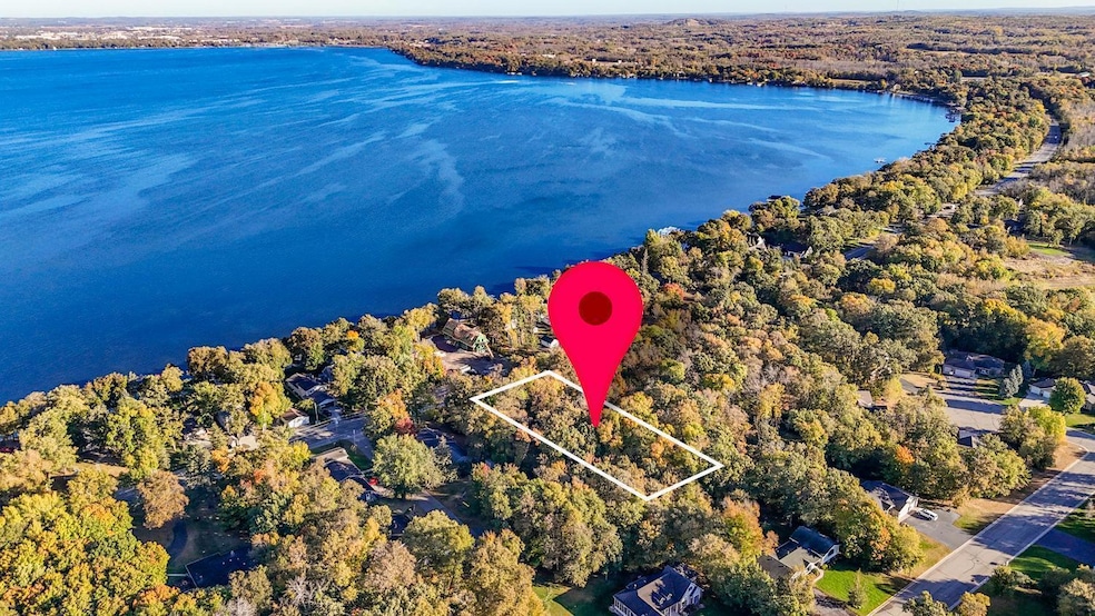 For Sale $195,000 • Co-Listing Agent