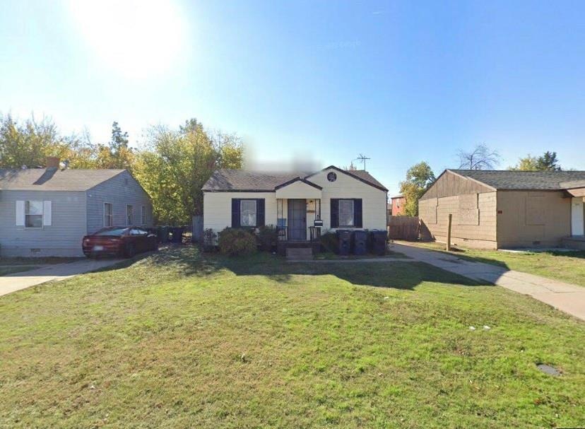 Pending $90,000 • Co-Listing Agent