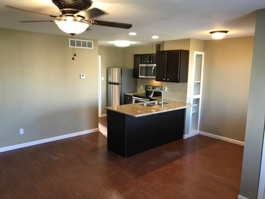 638 Heidrich St unit 29, Houston, TX 77018 - photo 1