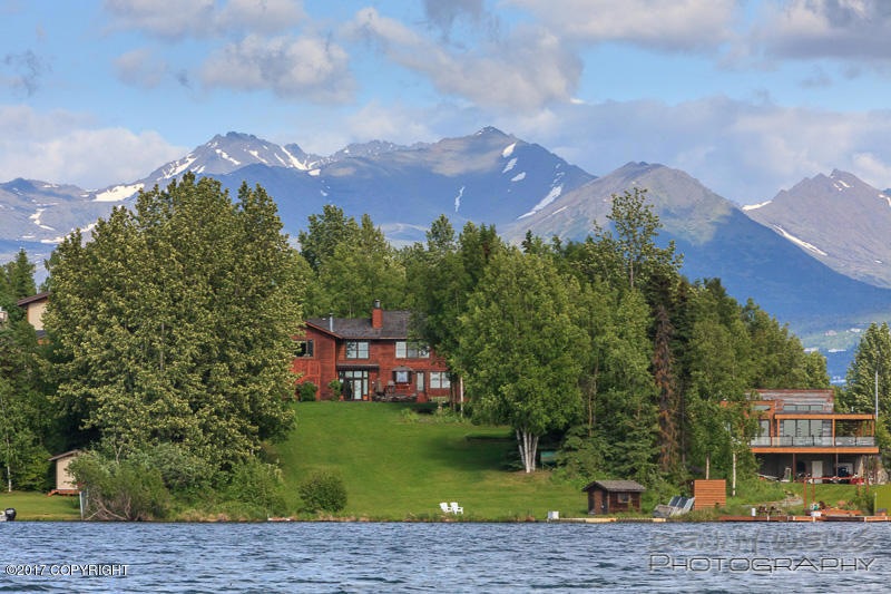 Exterior - Lake View-20170617-7957