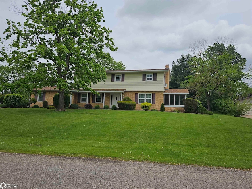 For Sale $235,000 • Co-Listing Agent