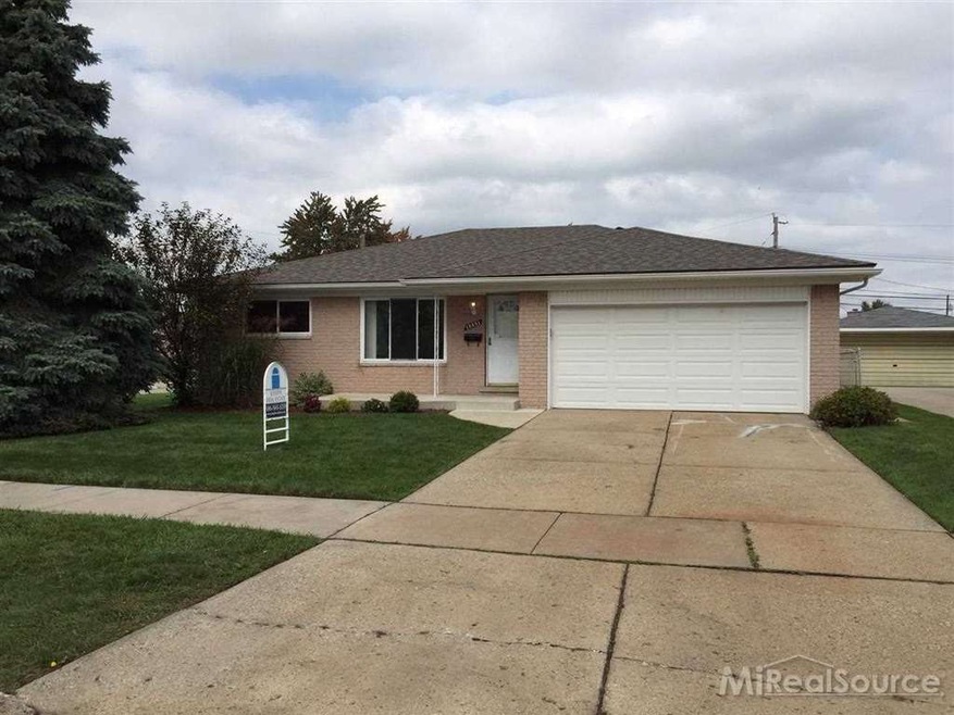 15551 Alsip St, Roseville, MI 48066 - photo 1