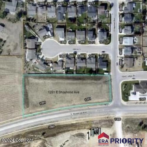 1251 Shoshone Ave, Gillette, WY 82718 - photo 1