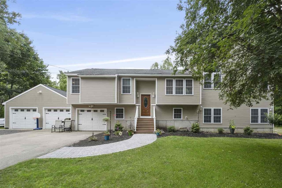 23 W Chamberlain Rd, MerriMacK, NH 03054 - photo 1