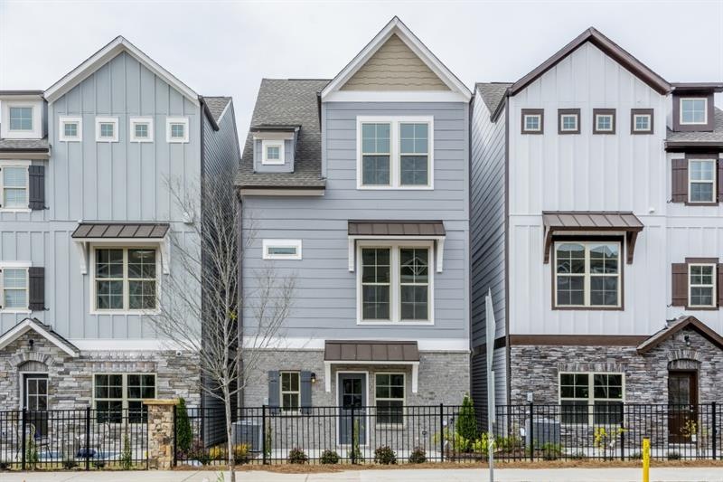 1005 Kirkland Cir, Smyrna, GA 30080 - photo 1