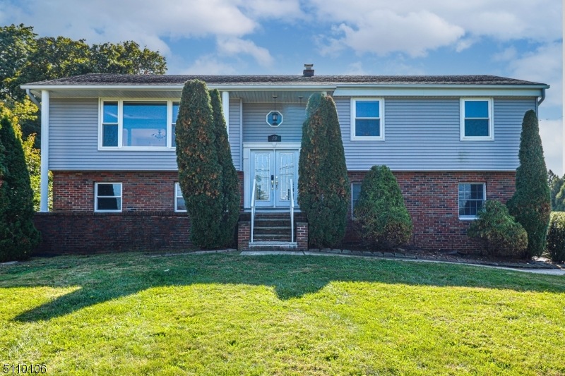 19 Morris Ave, Piscataway, NJ 08854 - photo 1