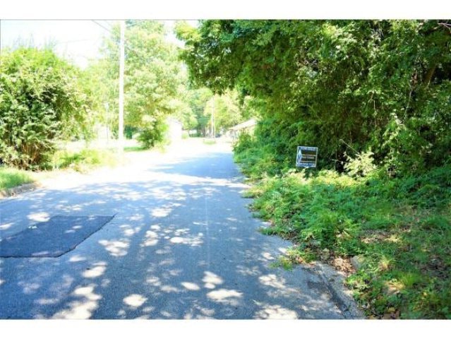 1014 Devereaux, Nacogdoches, TX 75964 - photo 1