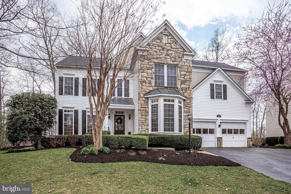 8116 Willingboro Ct, Gainesville, VA 20155 - photo 1