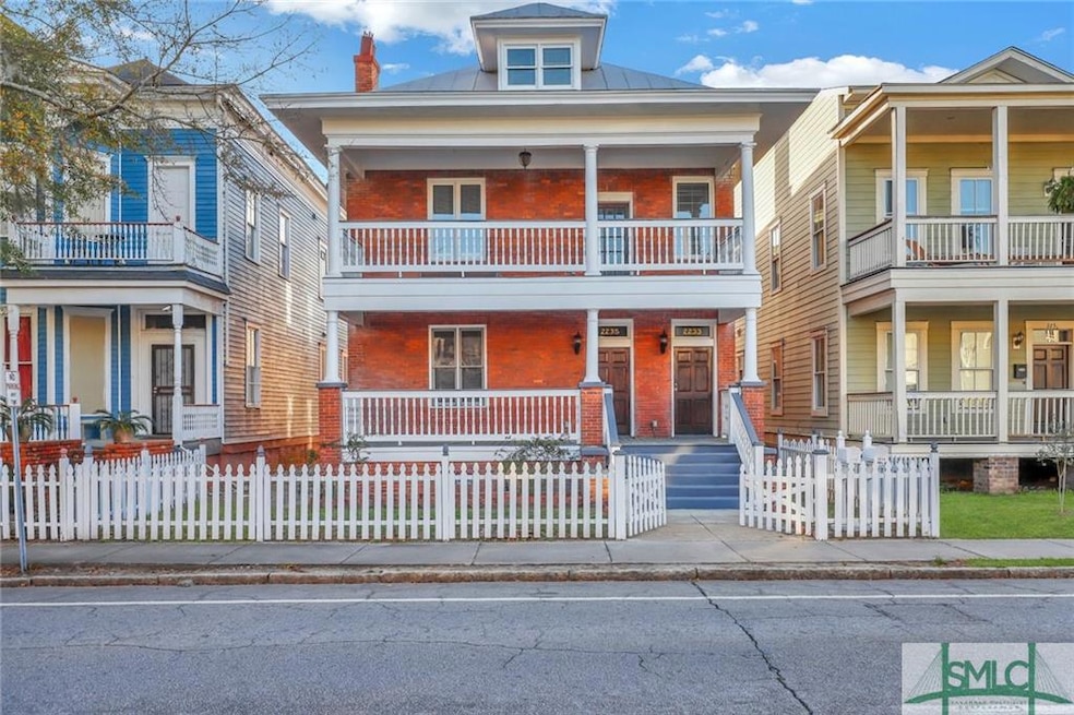2233 Whitaker St, Savannah, GA 31401 - photo 1