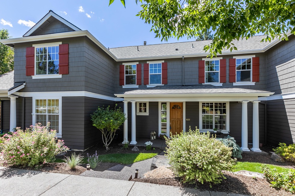 1635 NW Lewis St, Bend, OR 97701 - photo 1