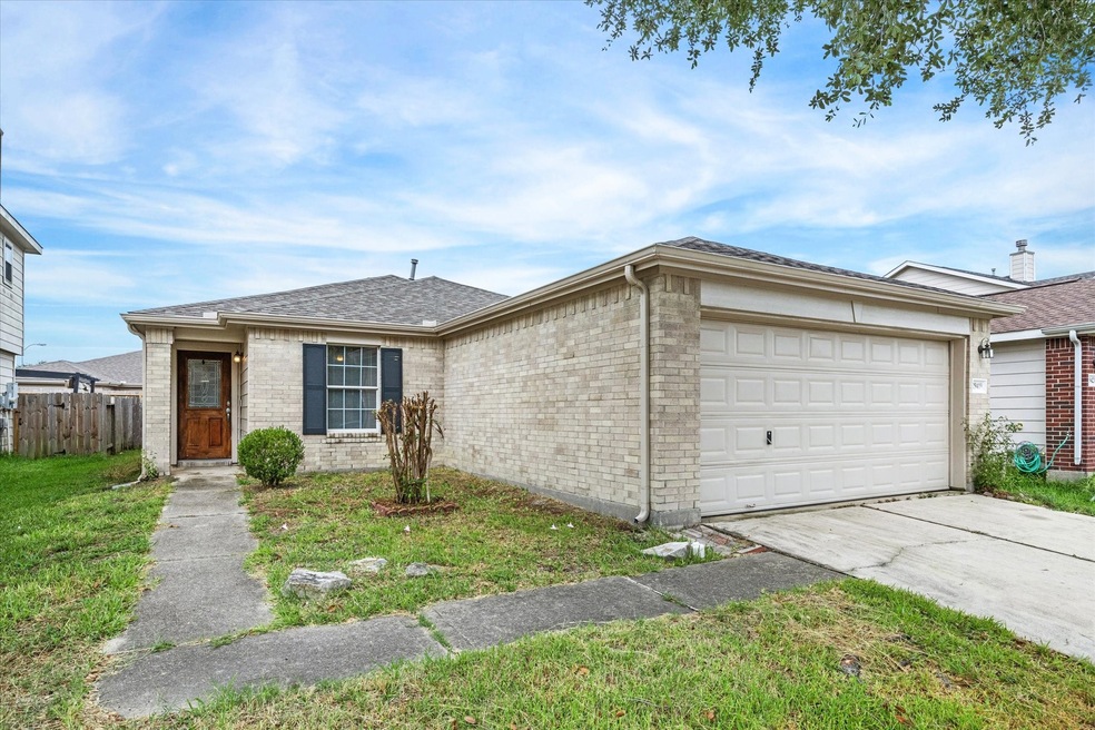 29419 Legends Stone Dr, Spring, TX 77386 - photo 1